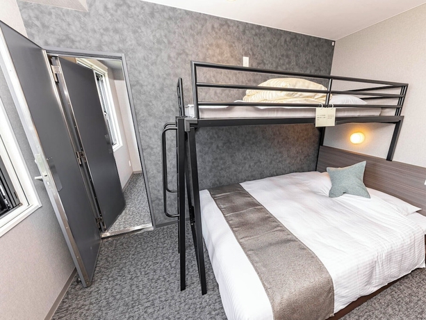 Imagen de la habitación del Hotel Super Premier Toyama Castle Park. Foto 7