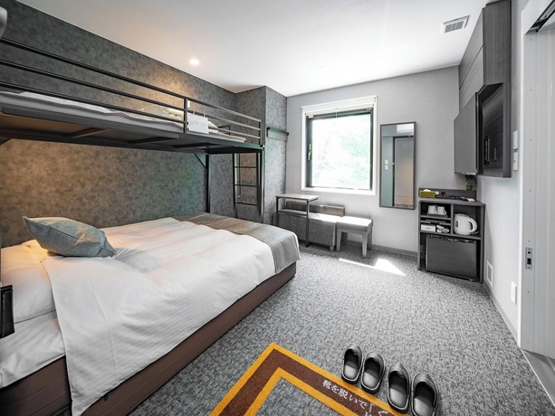 Imagen de la habitación del Hotel Super Premier Toyama Castle Park. Foto 12