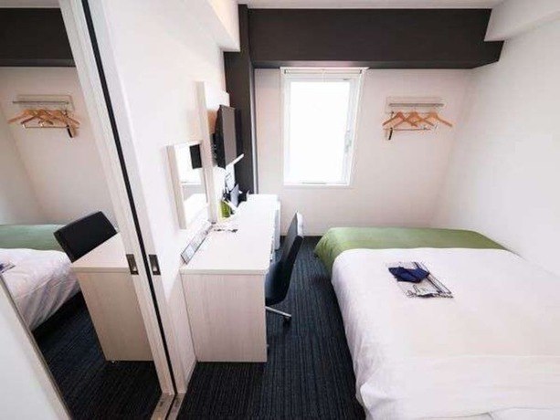 Imagen de la habitación del Hotel Super Shinagawa Shimbamba. Foto 13