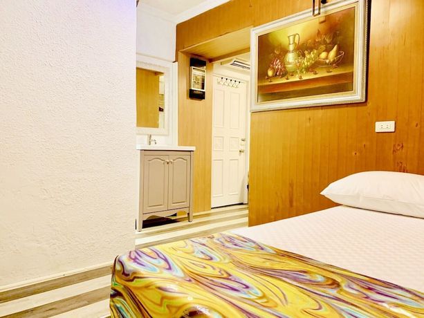 Imagen de la habitación del Hotel Super Star Hostel. Foto 5