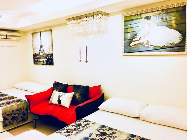 Imagen de la habitación del Hotel Super Star Hostel. Foto 13