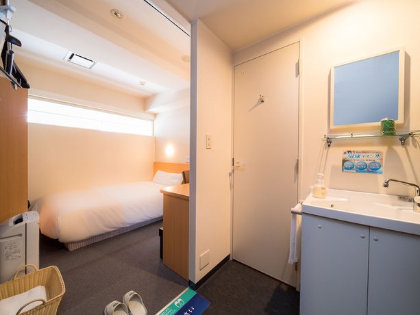 Imagen de la habitación del Hotel Super Takamatsu Tamachi. Foto 13
