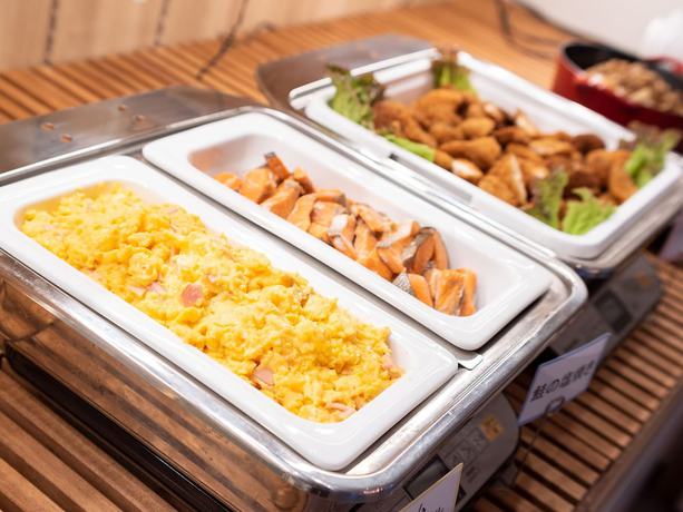 Imagen del bar/restaurante del Hotel Super Towada Tennen Onsen. Foto 7