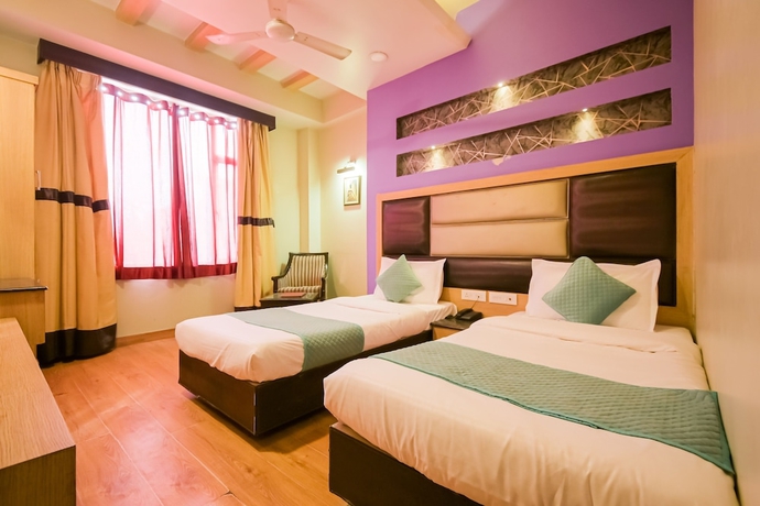 Imagen de la habitación del Hotel Super Townhouse Bani Park Formerly Aroma Residency. Foto 15