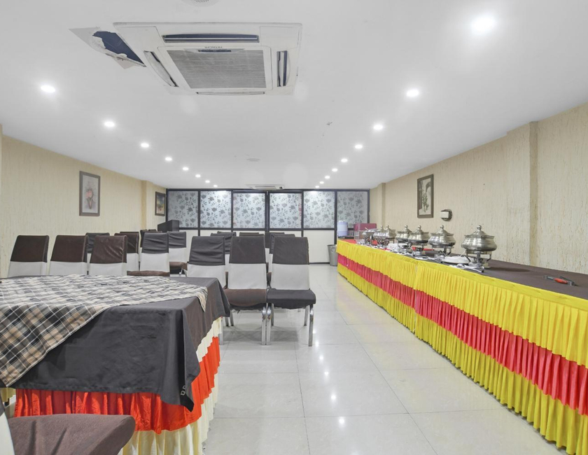 Imagen general del Hotel Super Townhouse Divya Palace. Foto 19