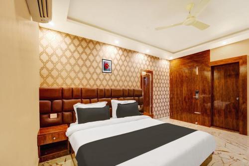 Imagen de la habitación del Hotel Super Townhouse OAK The Dev Regency. Foto 5