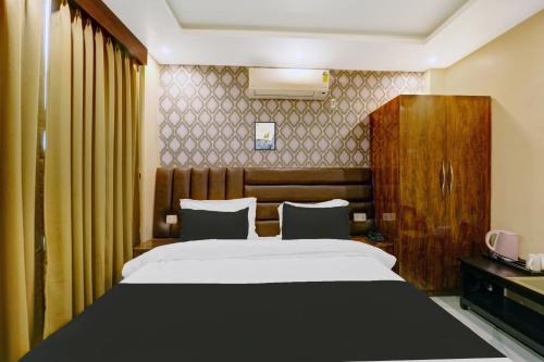 Imagen de la habitación del Hotel Super Townhouse OAK The Dev Regency. Foto 6