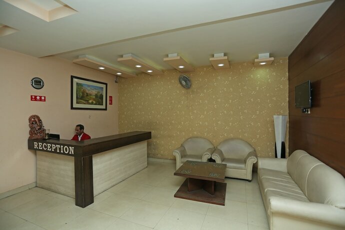 Imagen de los interiores del Hotel Super Townhouse Prince Chowk Near Railway Station. Foto 12