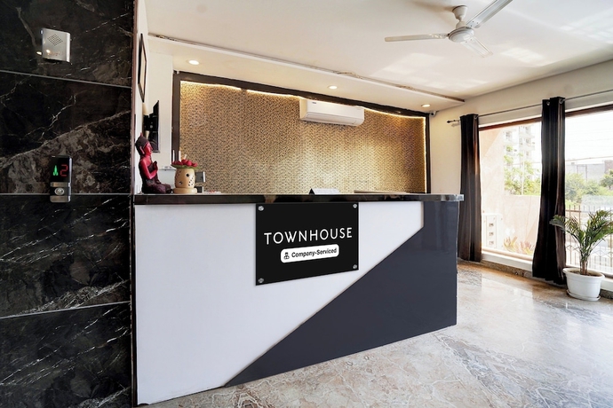 Imagen de los interiores del Hotel Super Townhouse Taj Mahal East Gate. Foto 13