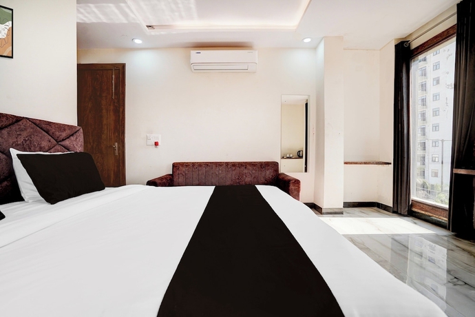 Imagen de la habitación del Hotel Super Townhouse Taj Mahal East Gate. Foto 5