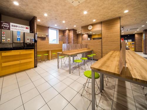 Imagen general del Hotel Super Yokkaichi Route 1. Foto 3