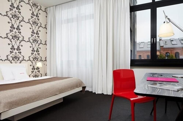 Imagen de la habitación del Hotel Superbude Altona Paradise. Foto 3