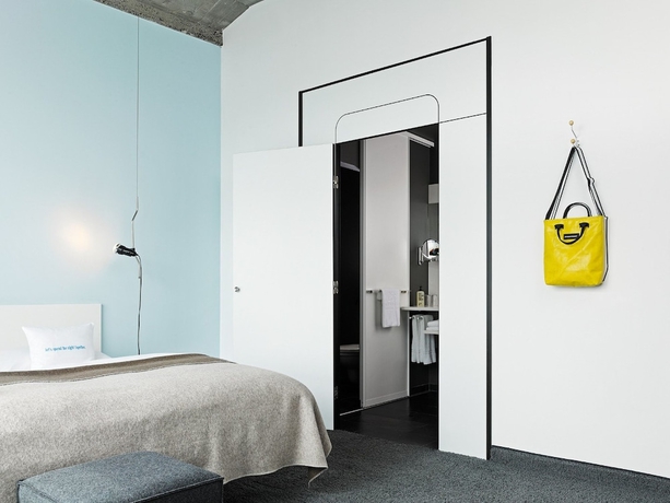 Imagen de la habitación del Hotel Superbude Altona Paradise. Foto 14