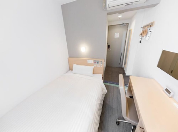 Imagen de la habitación del Hotel Superhotel Tokyo Otsuka. Foto 5