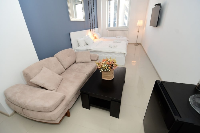 Imagen de la habitación del Hotel Superior Apartments. Foto 2