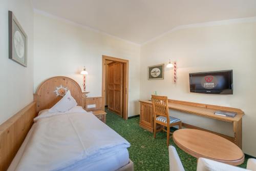 Imagen de la habitación del Hotel Superior Edelweiss. Foto 7