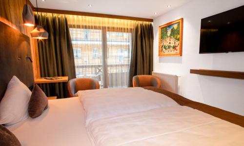 Imagen general del Hotel Superior Gourmethotel Yscla. Foto 4