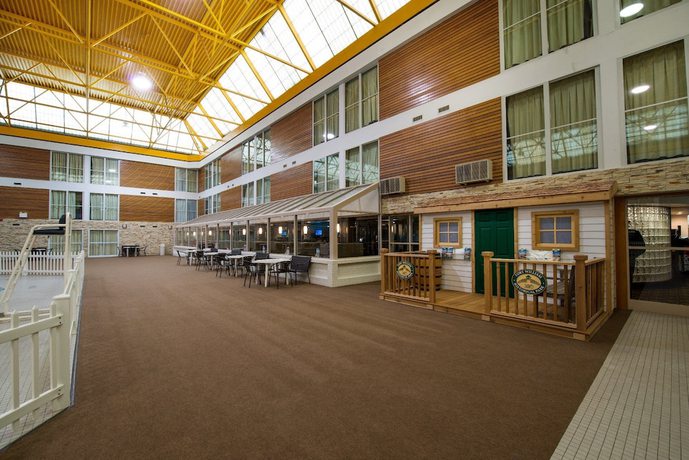 Imagen de los interiores del Hotel Superior Inn Hotel and Conference Centre Thunder Bay. Foto 15