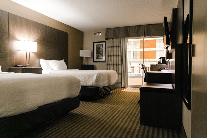 Imagen de la habitación del Hotel Superior Inn Hotel and Conference Centre Thunder Bay. Foto 13