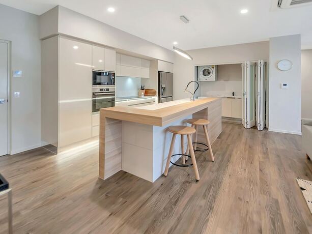 Imagen general del Hotel Superior Luxury Apartment In The City Life On Lake 19. Foto 2