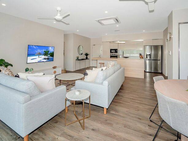 Imagen general del Hotel Superior Luxury Apartment In The City Life On Lake 19. Foto 6