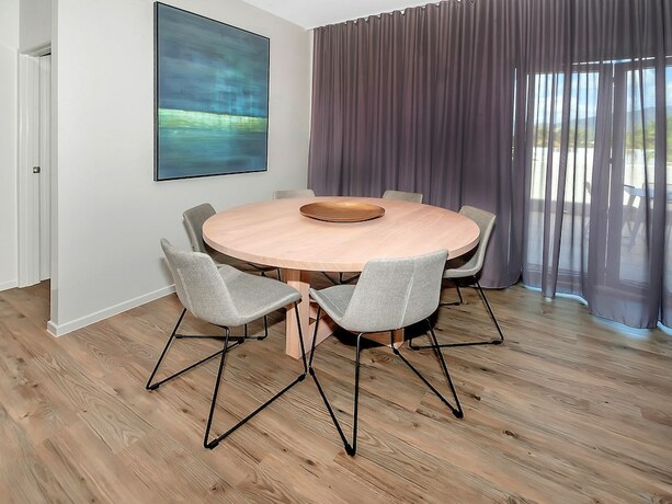 Imagen general del Hotel Superior Luxury Apartment In The City Life On Lake 19. Foto 16