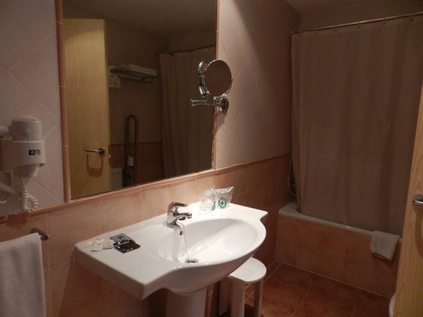 Imagen de la habitación del Hotel Supermolina. Foto 3