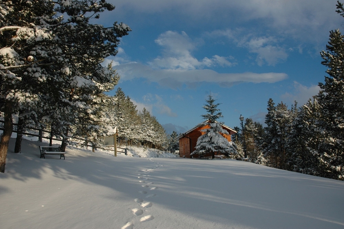 Imagen de los exteriores del Hotel Supermolina. Foto 13
