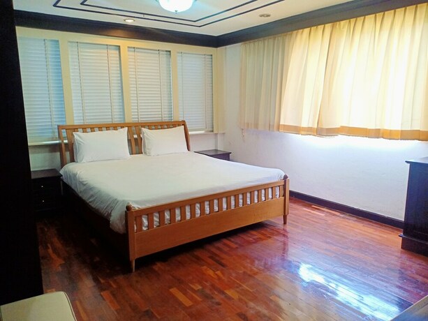 Imagen de la habitación del Hotel Supha Maison. Foto 37