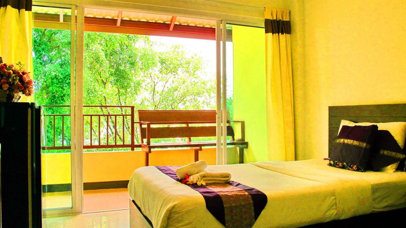 Imagen de la habitación del Hotel Suphan Lake Hometel. Foto 12