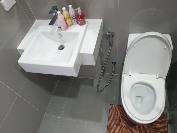Imagen de la habitación del Hotel Suphatra Pattaya Posh. Foto 14