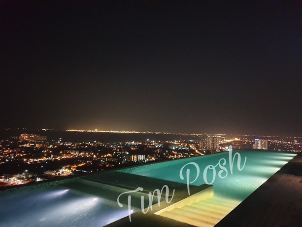 Imagen de la piscina del Hotel Suphatra Pattaya Posh. Foto 19
