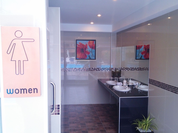Imagen de los interiores del Hotel Suppamitr Villa, PATTAYA BEACH. Foto 15