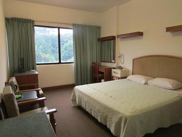 Imagen de la habitación del Hotel Supreme. Foto 3