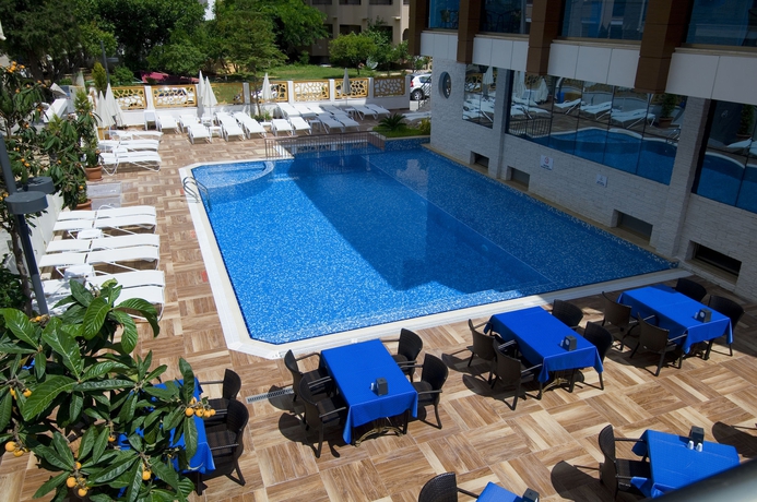 Imagen de la piscina del Hotel Supreme Marmaris. Foto 14