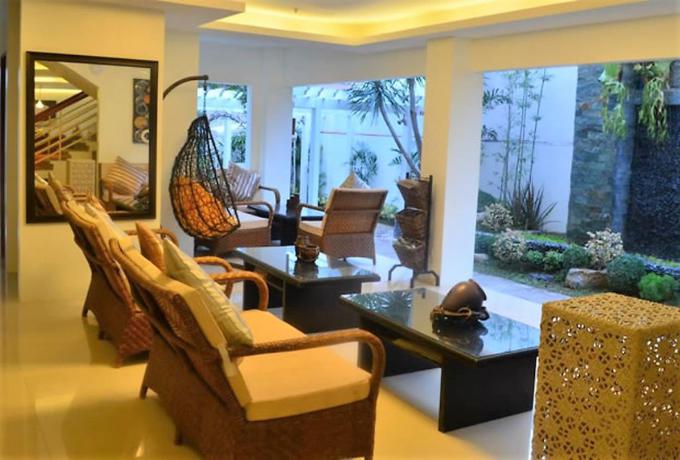Imagen de los interiores del Hotel Sur Beach Resort. Foto 20