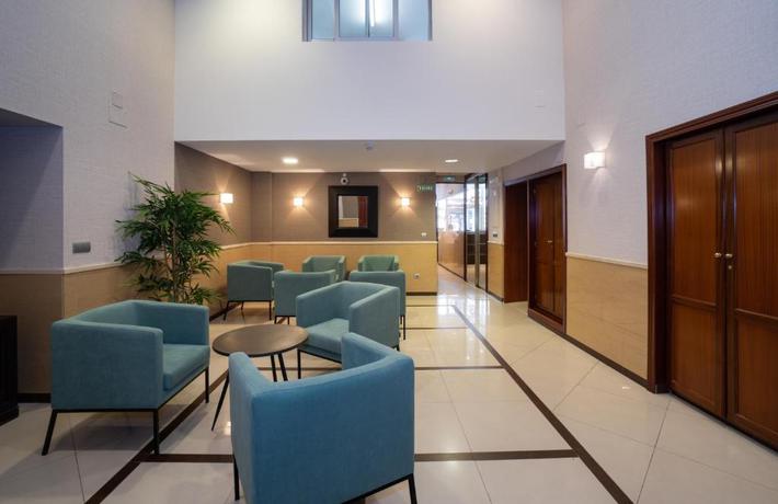 Imagen de los interiores del Hotel Sur Málaga. Foto 13