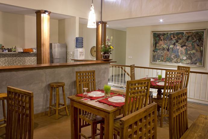 Imagen del bar/restaurante del Hotel Sura Inn Ubud. Foto 2