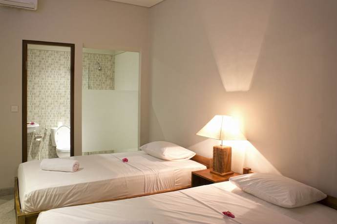 Imagen de la habitación del Hotel Sura Inn Ubud. Foto 17