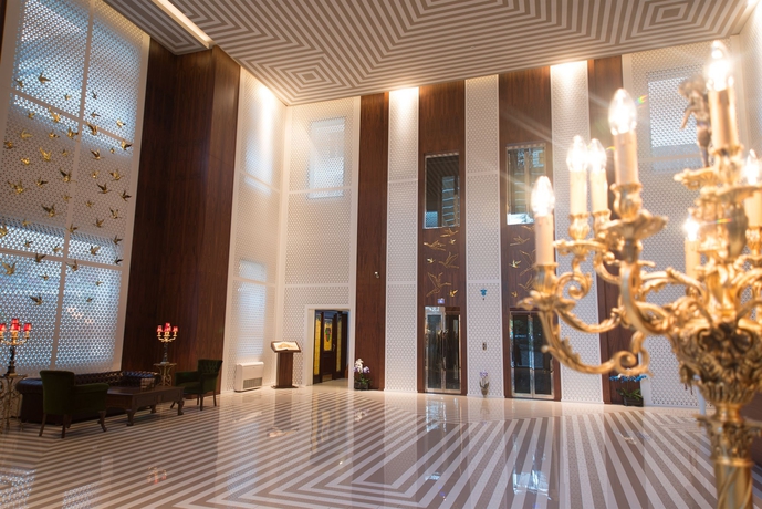 Imagen de los interiores del Hotel Sura Luxury Million and Spa. Foto 15