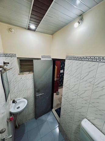 Imagen de la habitación del Hotel Suraj Guest House. Foto 11