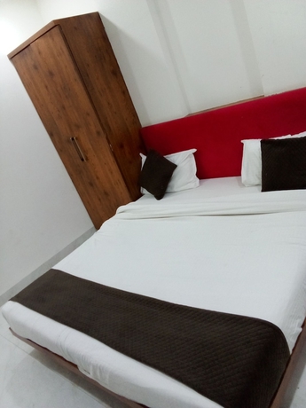 Imagen de la habitación del Hotel Suraj, Indore. Foto 4