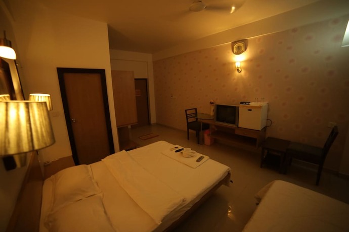 Imagen de la habitación del Hotel Surbhi. Foto 14