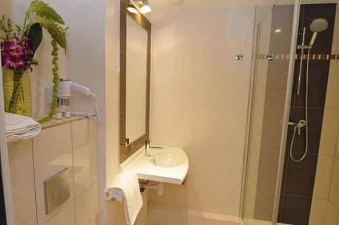 Imagen de la habitación del Hotel Sure By Best Western Bordeaux Lac. Foto 6