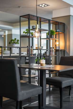 Imagen del bar/restaurante del Hotel Sure By Best Western Haugesund. Foto 2