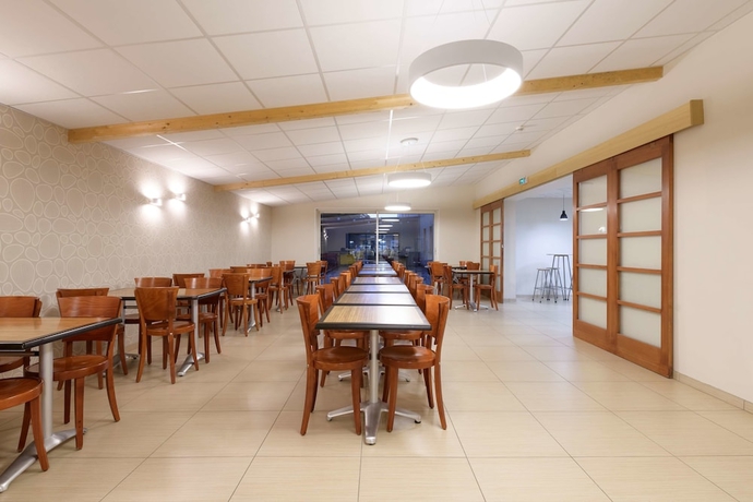 Imagen del bar/restaurante del Hotel Sure By Best Western Reims Nord. Foto 3