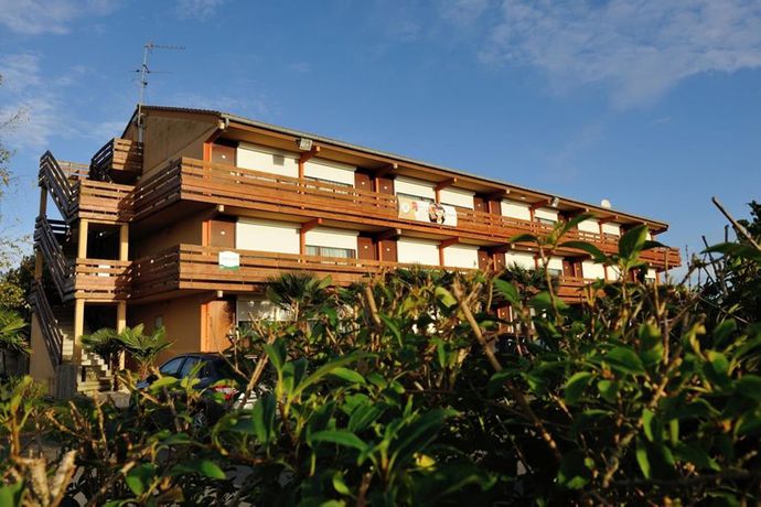 Imagen de los exteriores del Hotel Sure By Best Western Rochefort-sur-mer. Foto 7