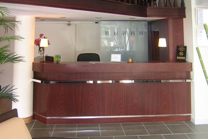 Imagen de los interiores del Hotel Sure Hotel By Best Western Lorient Centre. Foto 6