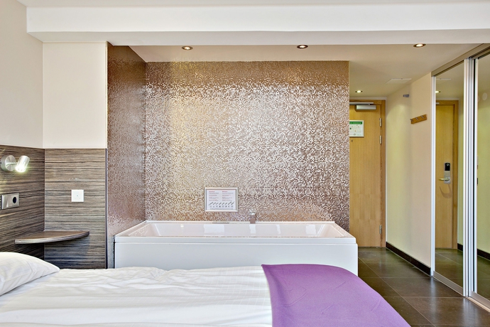 Imagen de la habitación del Hotel Sure Hotel by Best Western Arena. Foto 4