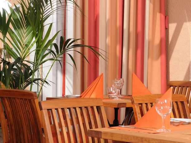 Imagen del bar/restaurante del Hotel Sure Hotel by Best Western Hilden-Duesseldorf. Foto 3